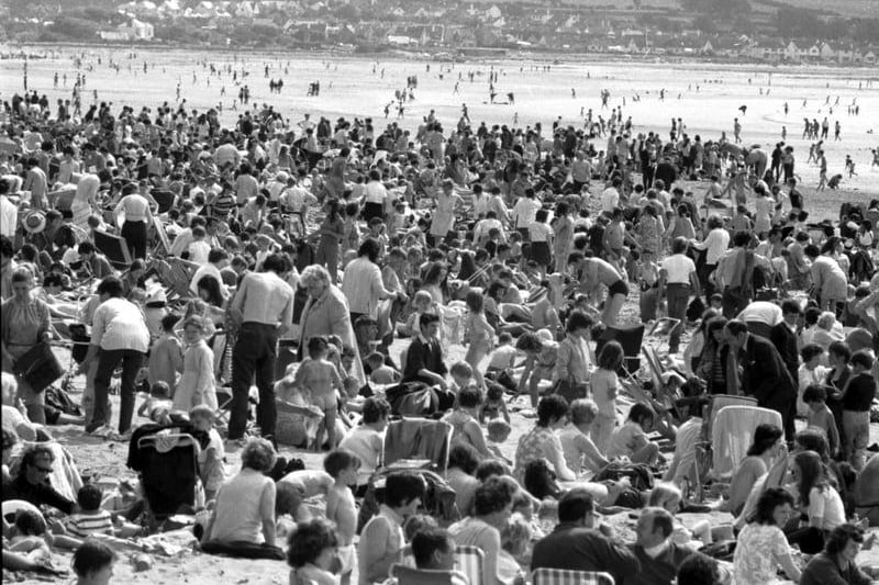 Ayr beach crowded with holidaymakers on Glasgow Fair Monday, July 1971.