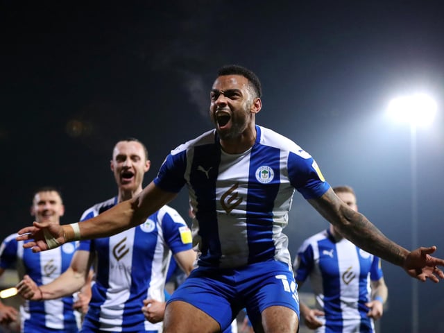 Wins: 11
Draws: 2 (+1)
Losses: 3 (-1)
xG for: 23.7 (-6.3), xG against: 16.6 (+3.6)
(Photo by Lewis Storey/Getty Images)