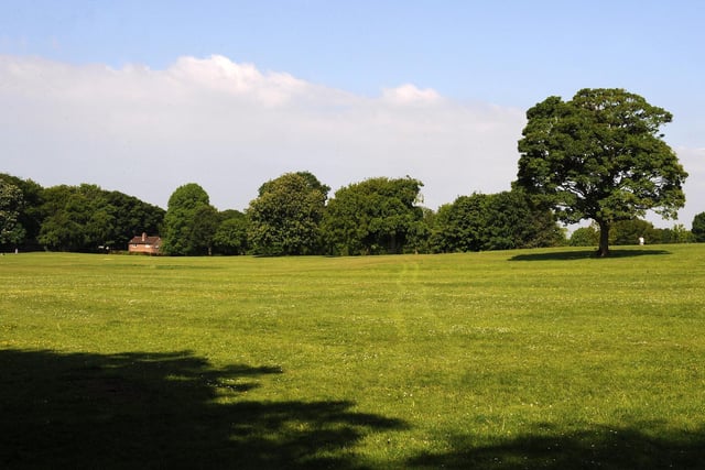 Graves Park, Norton, is usually a very quiet area with a cricket pitch also nearby, making it a lovely relaxing area to enjoy some sandwiches and snacks.
