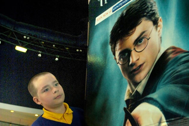 Were you pictured getting ready to see a new Harry Potter film in 2007?