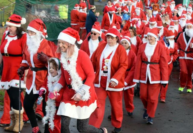 The Santa Dash around Sandall Park, 2019.