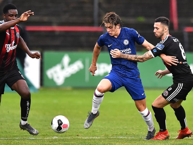 Crystal Palace look to have won the race to sign Chelsea midfielder Conor Gallagher on loan. The rising star, who was also wanted by Leeds, is leaving Stamford Bridge temporarily to continue his development, after impressing at West Brom last season. (BBC Sport)