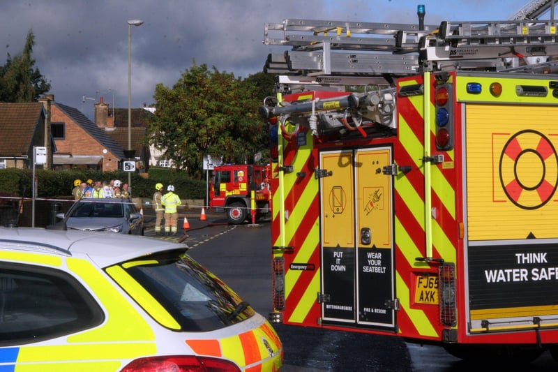 Firefighters from Chesterfield, Staveley, Dronfield and Nottinghamshire’s Mansfield Fire Station responded to a house fire on Newbold Road