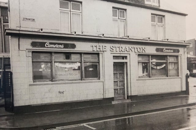 The Stranton, pictured in 1986, got so busy on weekends in the 1970s and 1980s that you had to get in early - or grab a spot on the stairs.