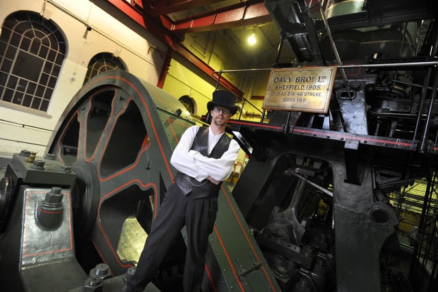 Described as the most powerful working steam engine in Europe, the River Don Engine, at  Kelham Island Museum is a massive 425 ton engine which shakes the floor at the well-known venue, and was used in the 20th century for rolling steel for armour plate.