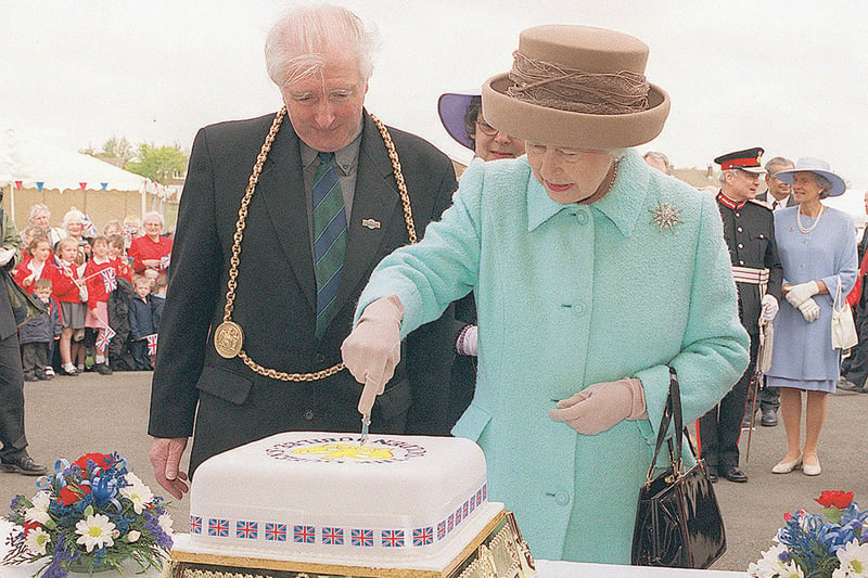 Were you there for this official ceremony which marked part of the Queen's 2002 visit?