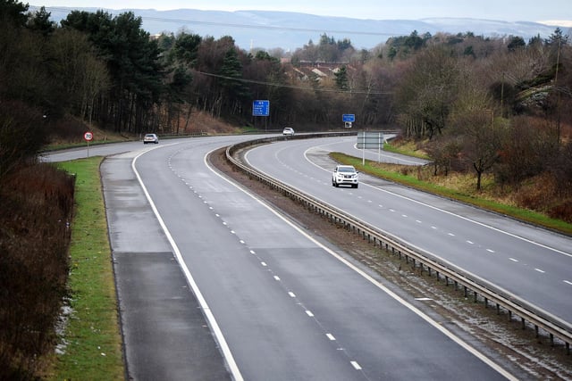 Polmont M9 junction 4 and 5. Quieter traffic on day one of mainland Scotland Lockdown Two (Pic: Michael Gillen)