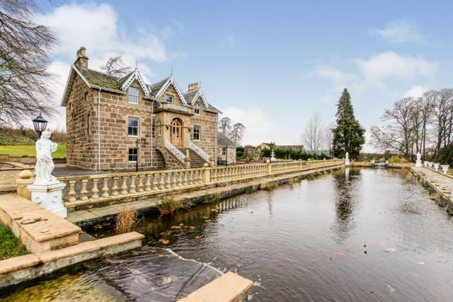 This six bedroom property was build in 1856 and is on sale in Inverness for offers over £1,200,000. Along with the property itself, you get 36 aces of land which includes 15 paddocks.