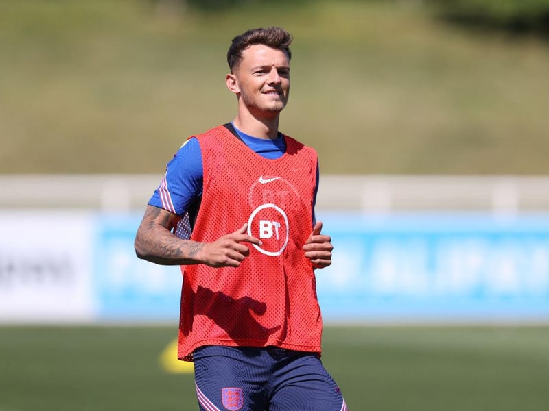 PSG are interested in hijacking Arsenal's bid to sign Brighton defender Ben White. (Mirror)
 
(Photo by Catherine Ivill/Getty Images)