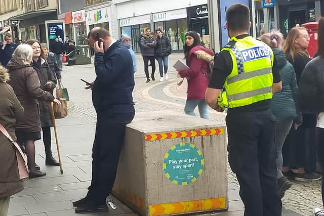 Police arrived on scene within 20 minutes and set up a cordon in the area.