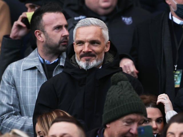 St Mirren’s Premiership clash with Celtic on Wednesday will go ahead despite the Buddies being hit by a Covid-19 outbreak. Jim Goodwin is set to be without up to eight first-team regulars plus a member of backroom staff with only ten fit outfield players. It will be the same predicament when they face Rangers on Boxing Day. (Scottish Sun)