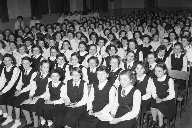 What was your typical schoolday like in Hartlepool? Share your memories by emailing chris.cordner@jpimedia.co.uk.