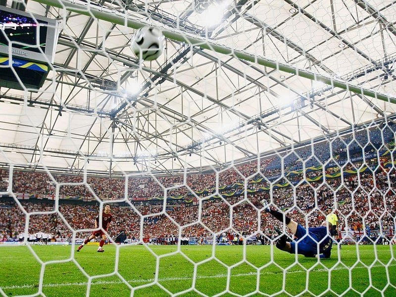 Call-ups: 1
Population: 341,173
People per call-up: 341,173
(Photo by Ross Kinnaird/Getty Images)