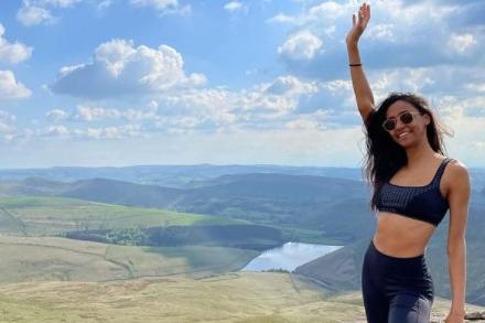 regianedealmeida writes: "My first hiking at Peak District. 13.7km of stunning views and lots of challenges."