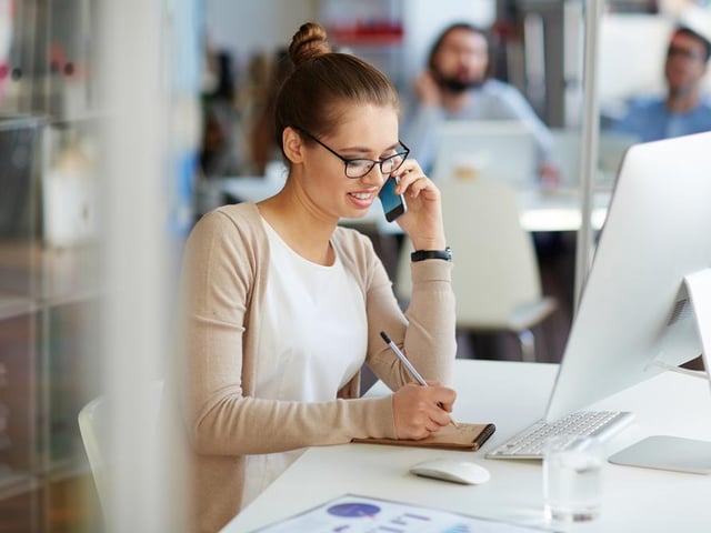 As a PR Officer, you’ll help to manage an organisation’s public image and reputation. There’s no set entry route, but you can do a public relations assistant higher apprenticeship to get started. There is an educational requirement and pay ranges between £18,000 and £90,000.