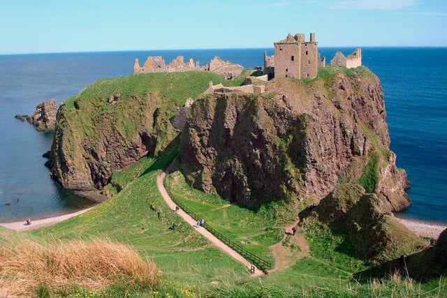 Dunnottar Castle near Stonehaven is a ruined medieval fortress located upon a rocky headland and said to have inspired Bram Stoker's Dracula.