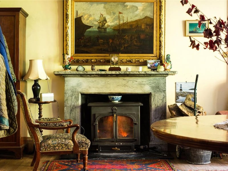 Entrance hall.