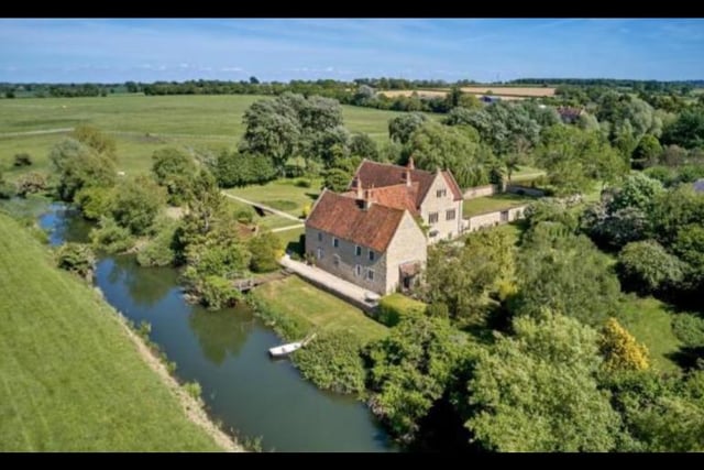 Beachampton Hall estate is steeped in history and found amidst an idyllic landscape beside the River Great Ouse. Dating back to the mediaeval period, Queen Anne of Denmark visited Beachampton in the 17th Century during the English Civil War. The property has now been carefully restored.
