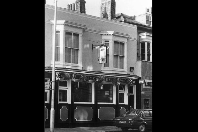 This is what The Osborne pub looked like in September 1979. It has since joined the list of pubs we've loved and lost in the city. Kingsley's now occupies the spot on Osborne Road that it used to call home.