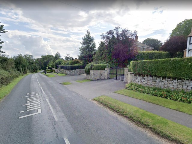 Properties on Linton Lane, Wetherby, sold for an average of £1,699,352 between 2010 and 2020.