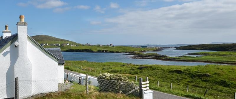 Perfect for a romantic break away, this south of Harris cottage has been completely refurbished to create a cosy, stylish hideaway that is set up just for two.
