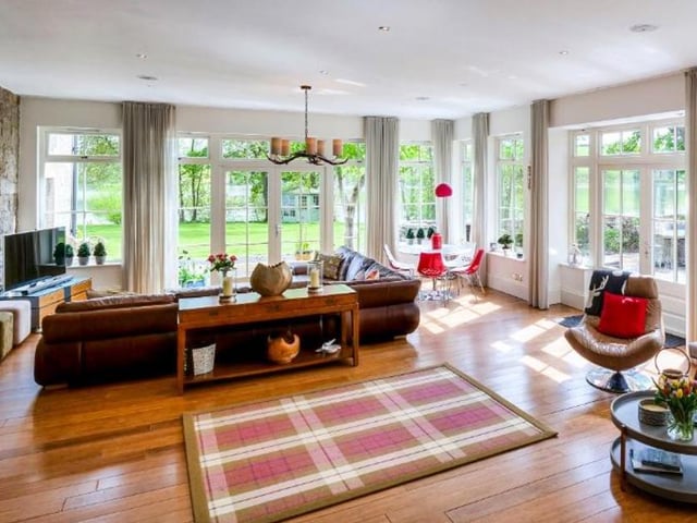 It's a good sized room to put your feet up in.