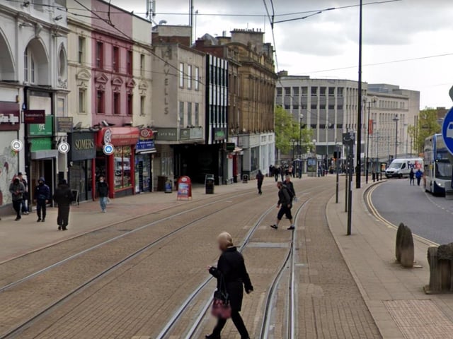 There were 10 incidents of burglary on or near High Street in August 2022.