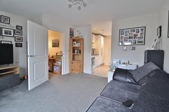 This two bedroom flat in Newlands Avenue, Waterlooville, is on sale under a shared ownership basis for £105,000. It is listed by Jeffries & Dibbens Estate and Lettings Agents - Waterlooville.