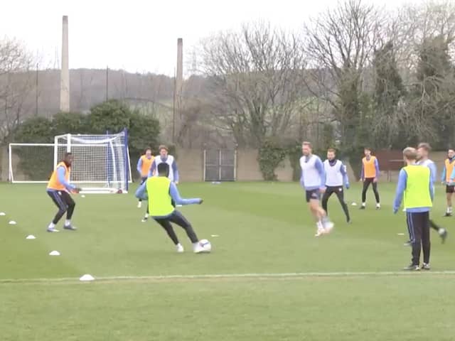 Josh Dawodu is one of several youngsters in Darren Moore's Sheffield Wednesday first team setup. (via @SWFC)