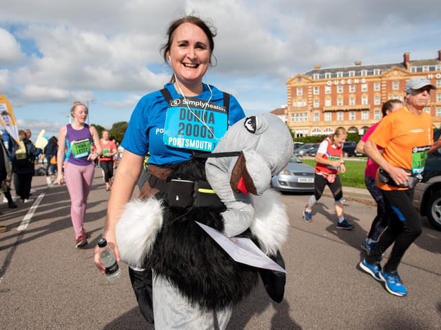 Action from the Great South Run. (201019-258)