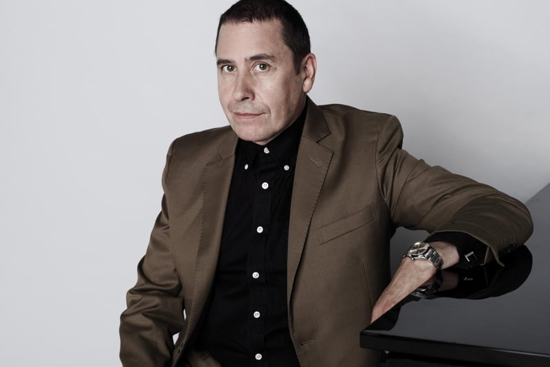 Jools Holland brought his big band to the stage for a night of great music