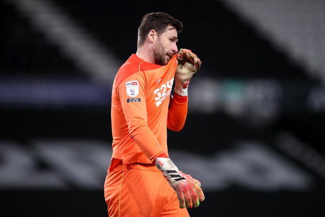 Derby County have reportedly made keeper David Marshall available for a January move, despite spending most of last season as their first choice. The 36-year-old has slipped down the pecking order behind Kelle Roos and Ryan Allsop. (Derby Telegraph)