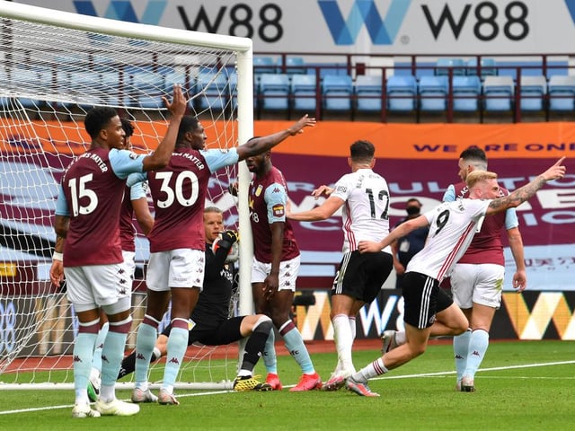 Former Premier League referee Mark Clattenburg says VAR should have intervened and awarded Sheffield United a goal at Aston Villa after HawkEye malfunctioned. (Daily Mail)