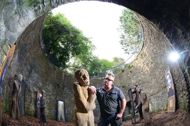 In 1855 Sir Henry Hunloke presented two brown bears to the Gardens although little is known about how long they remained there. Local legend relates that a child was killed after falling into the pit around 1870. 
Pictured in 2014 is Simon Kent with his installation in the Bear Pit in Sheffield Botanical Gardens.