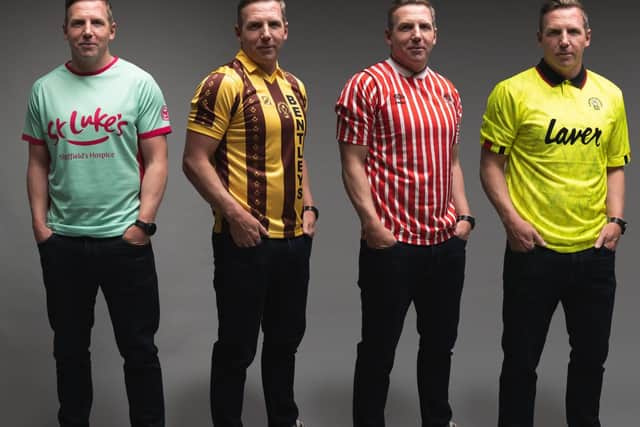 Ritchie Humphreys wears the iconic Sheffield United shirts: Pedalo Photography