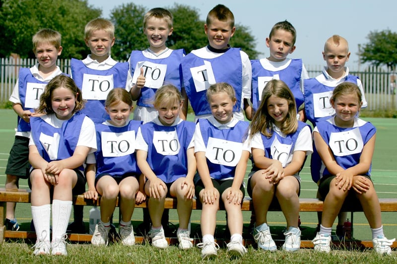 Toner Avenue Primary pupils were pictured at an athletics festival in Hebburn in 2006 but who do you recognise?