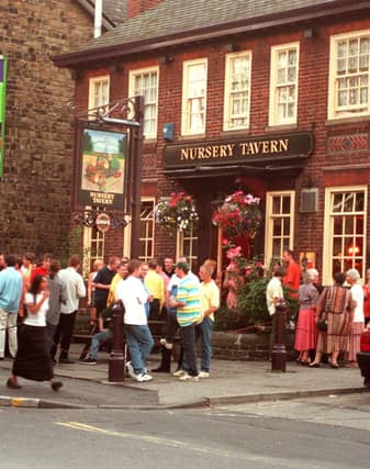 Nursery Tavern, Ecclesall Road, August 1997.