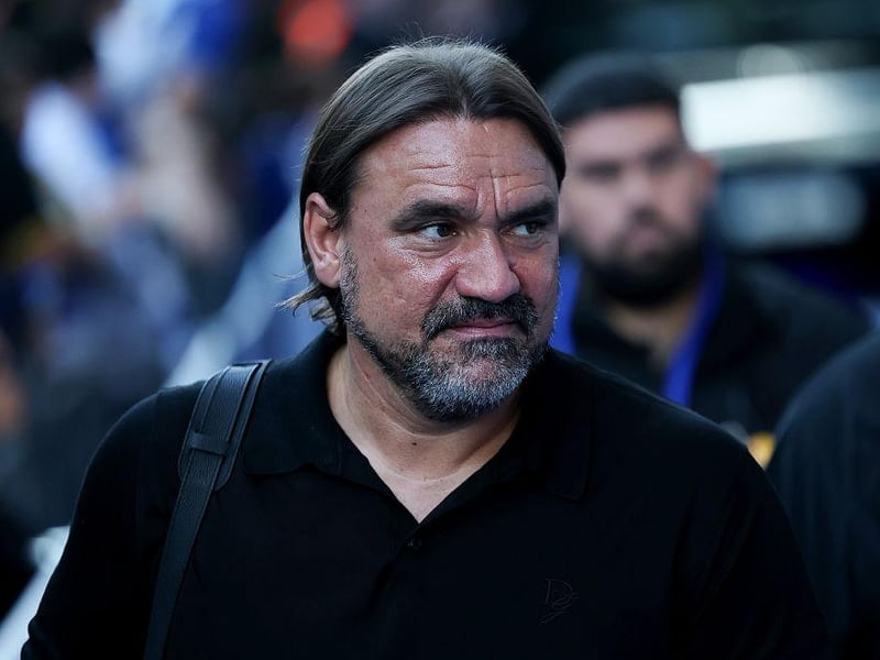 Let's take a look how Daniel Farke could line his Leeds side up.