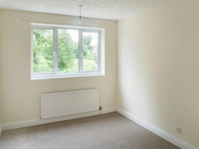 Bedroom 2 - Rear facing neutrally decorated double bedroom, with upvc double glazing and central heating radiator