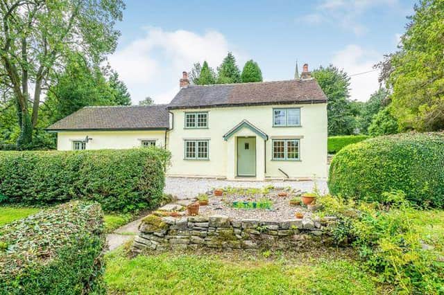 These amazing family homes are all for sale on Zoopla for £500,000 or less.
