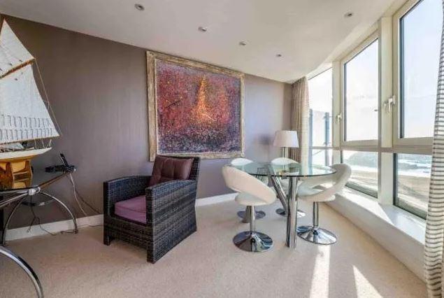 Lipstick Tower - £1.1m - two bedroom