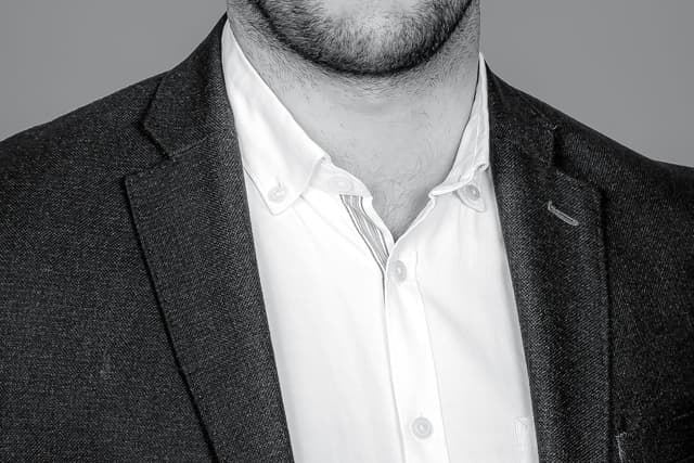 Knight Frank strengthens Leeds team with hire of Max Vause