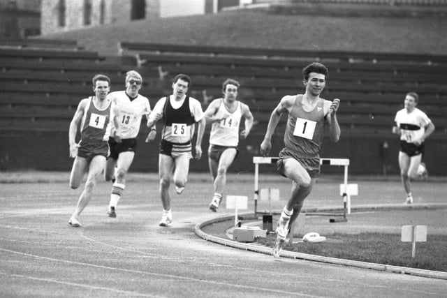 Tom Ritchie wins the 1000m at Meadowbank stadium in Edinburgh in January 1990.