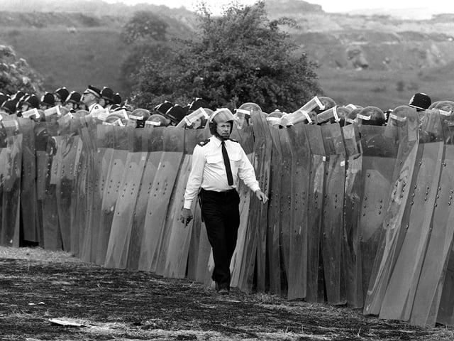Riot police line up at Orgreave