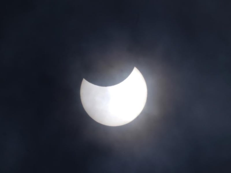 First contact of the eclipse occurred at 10:08am, peaked at 11:13am and ended at 12:22pm