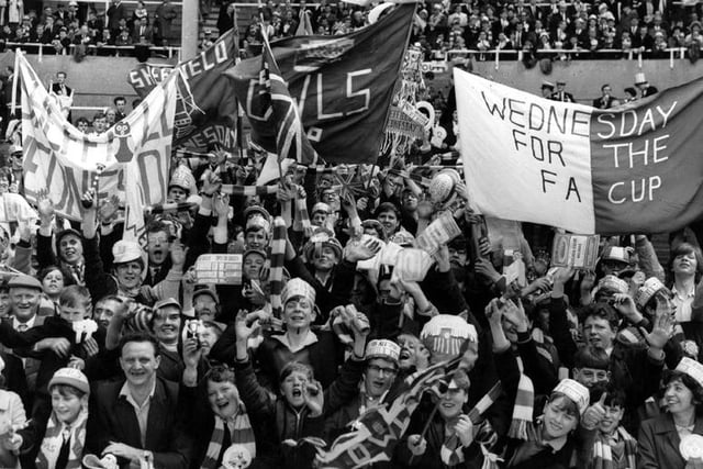 Sheffield Wednesday fans at the 1966 F.A. Cup Final against Everton at Wembley Stadium, Picture: Sheffield Newspapers  / Picture Sheffield