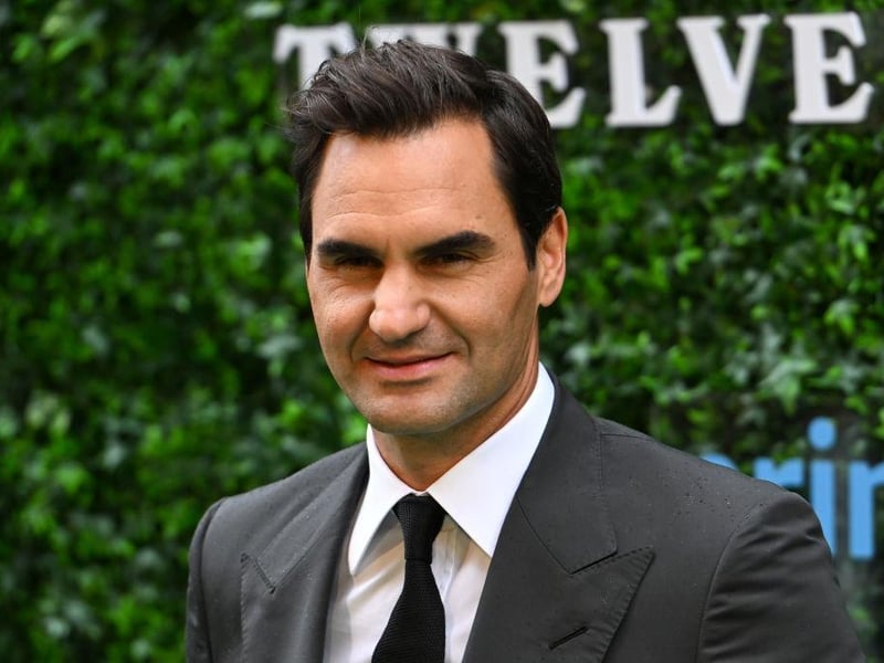 "Many, many congratulations my friend on an incredible career. Wimbledon champion, US Open champion, Davis Cup champion, Olympic champion and many more things you have achieved. World number 1 and a sir. A great human being being and doing it all with a massive family at the end and a hip and a body that clearly wasn't giving you what you wanted. From my side Andy, much respect. I loved playing against you even though I lost many times."
