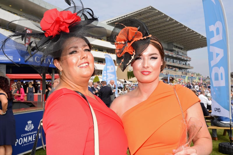 St Leger Festival, Ladies Day 2021. Claire Lowe and Harriet Parsons, pictured wearing Blanc Occassions.