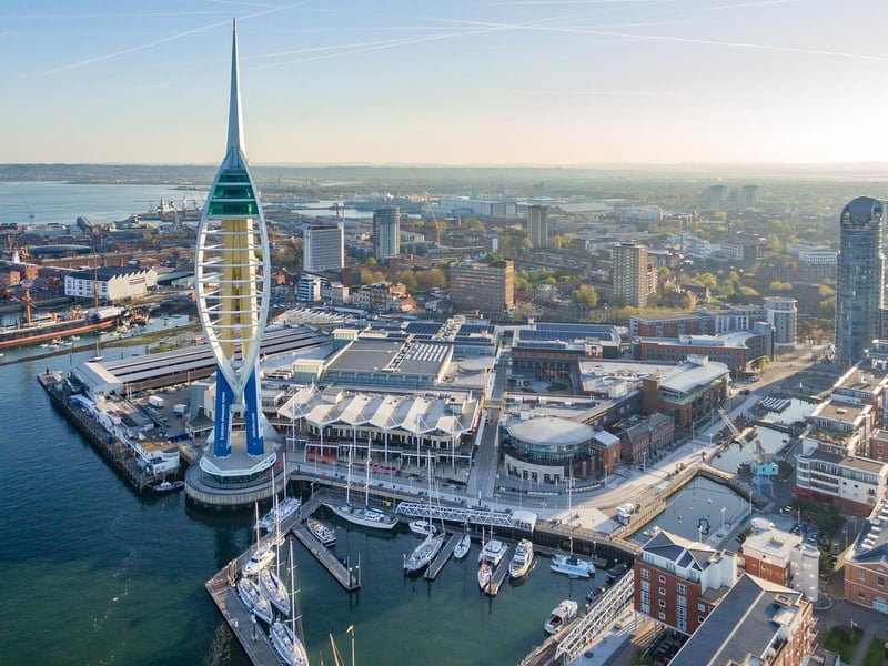 Gunwharf Quays has it all. From a designer shopping outlet to numerous bars and restaurants, no student will ever be bored with a trip down to the marina. Gunwharf is also home to the Spinnaker Tower. This student hotspot hosts a student discount night during freshers week so you can splurge some of your student loan!