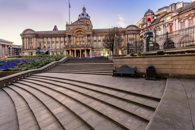 Birmingham has an average living cost of £603.14, 1,865 restaurants and 11.8 crimes per 1,000 people, giving the city an overall score of 6.0